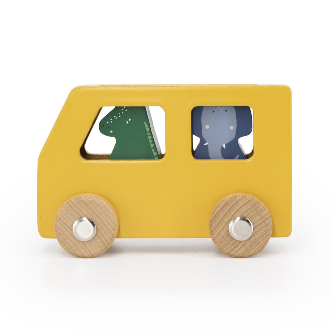 Holzautoset mit Tieren